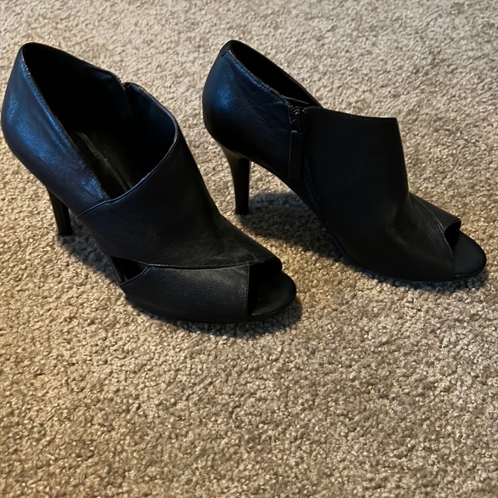 Nine West Heeled Booties